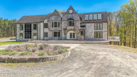 381 Monmouth Road Freehold NJ 07728