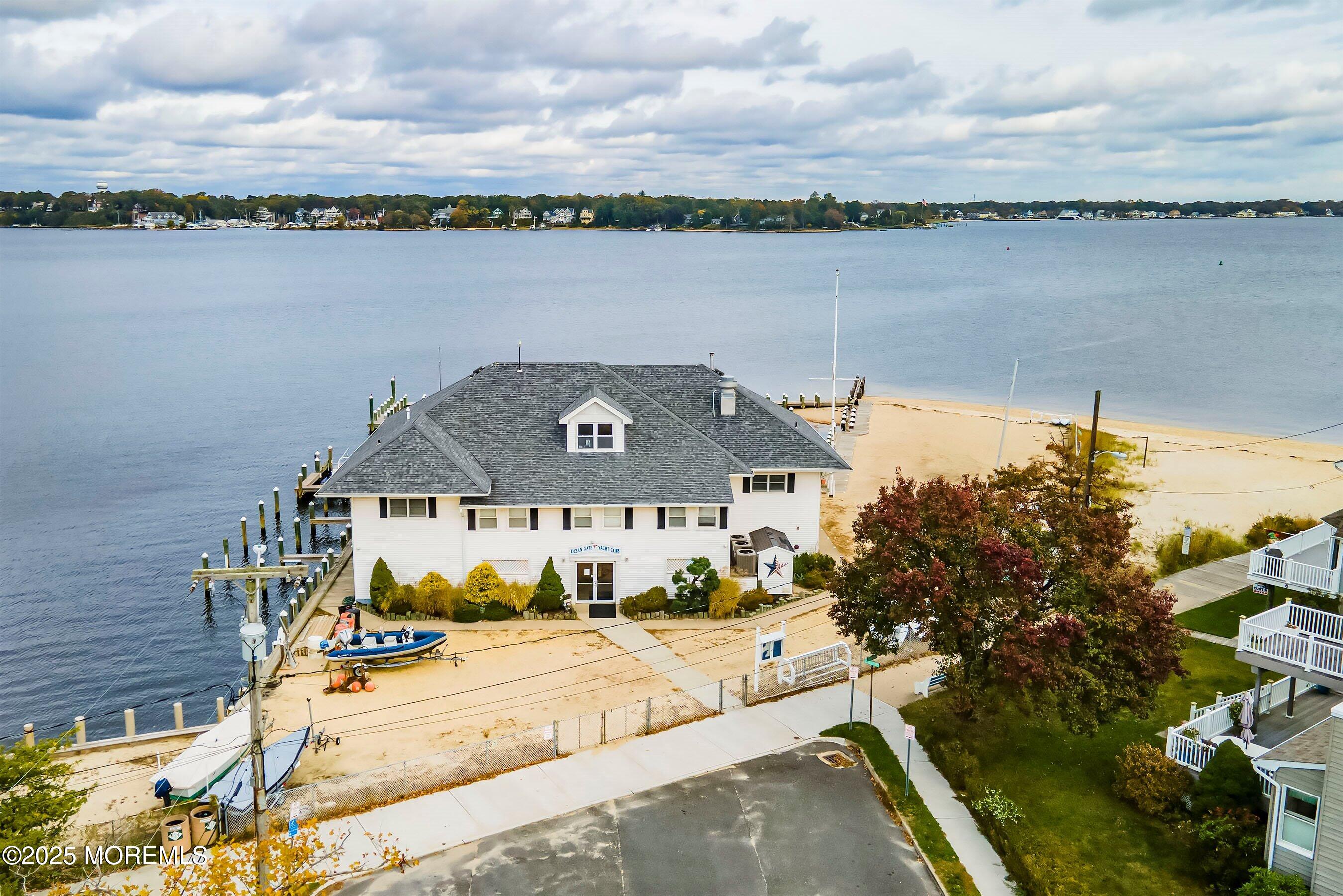 32 E Long Branch Avenue Ocean Gate NJ 08740