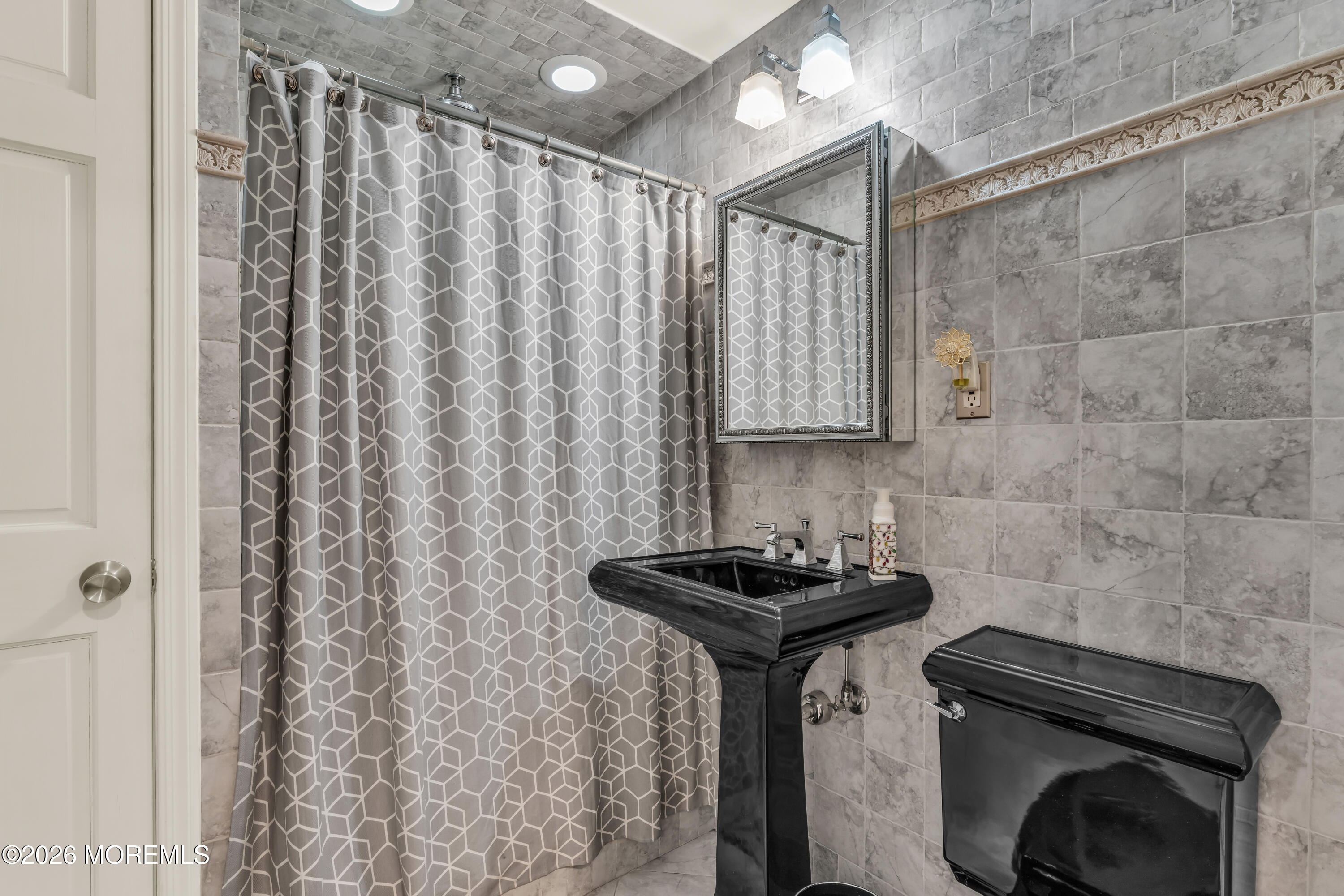 26 Carrington Court Old Bridge NJ 08857