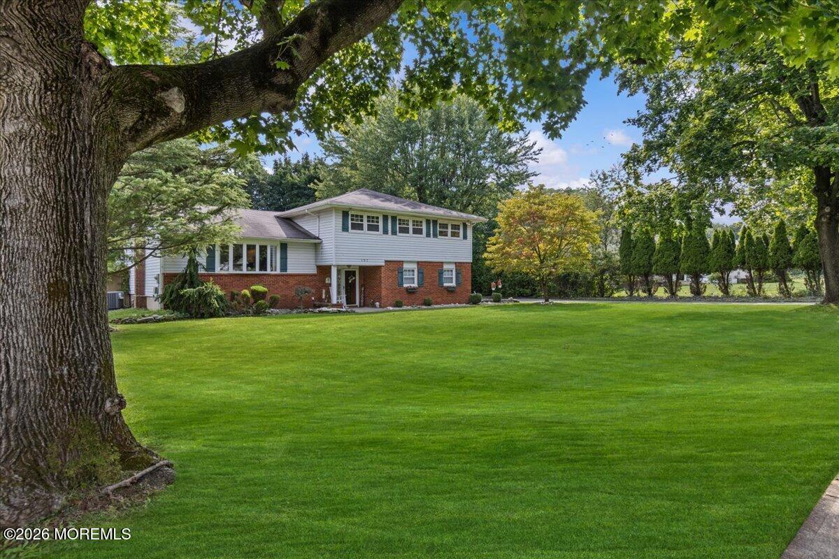157 Glenbrook Road Freehold NJ 07728