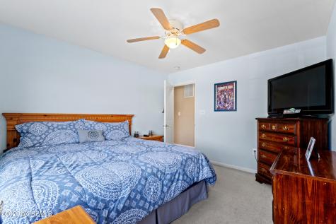 1409 Cable Avenue Beachwood NJ 08722