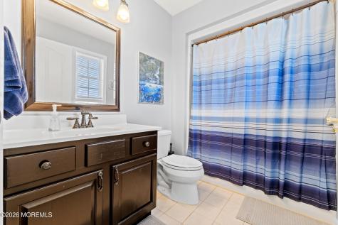 1409 Cable Avenue Beachwood NJ 08722