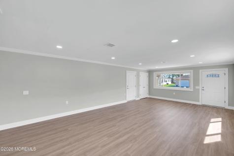 8 La Terraza Drive Toms River NJ 08757
