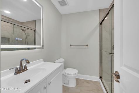 8 La Terraza Drive Toms River NJ 08757