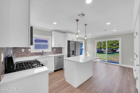 8 La Terraza Drive Toms River NJ 08757