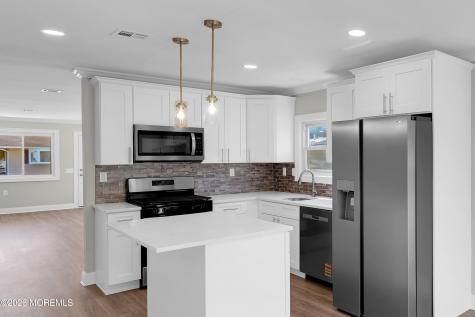 8 La Terraza Drive Toms River NJ 08757