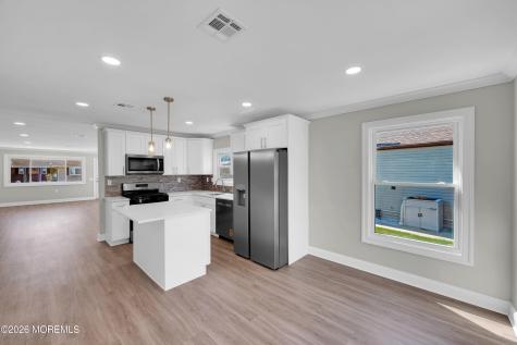 8 La Terraza Drive Toms River NJ 08757