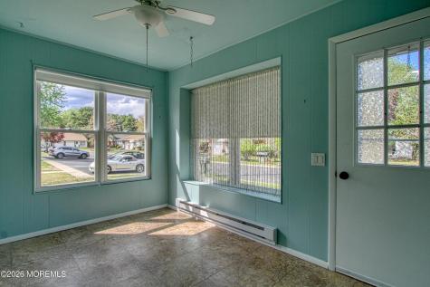 8 Hamilton Lane Whiting NJ 08759