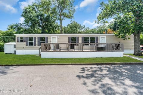 44 Marcia Memorial Circle Jackson NJ 08527