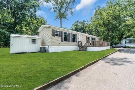 44 Marcia Memorial Circle Jackson NJ 08527