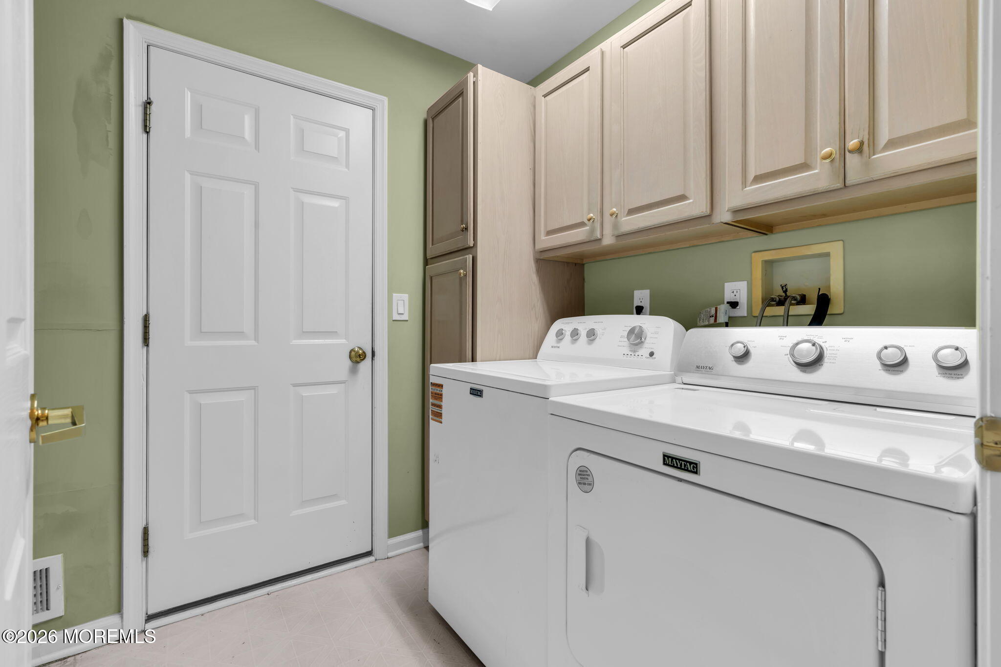 23 Turnberry Place Jackson NJ 08527