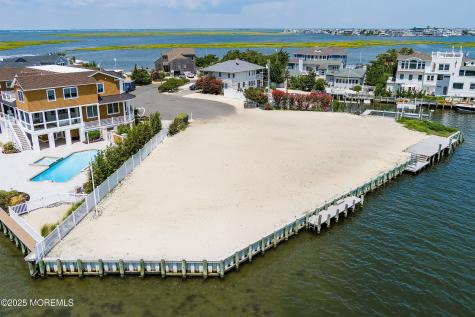 41 Holly Drive Long Beach Twp NJ 08008