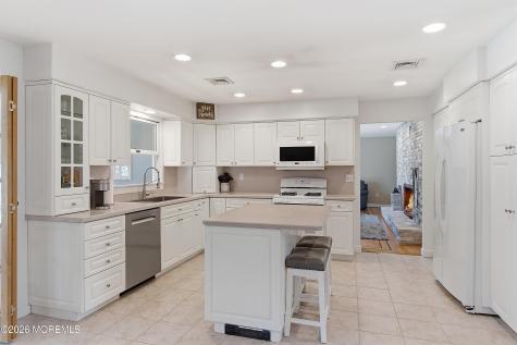 49 Farm Road Middletown NJ 07748