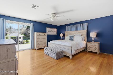 49 Farm Road Middletown NJ 07748