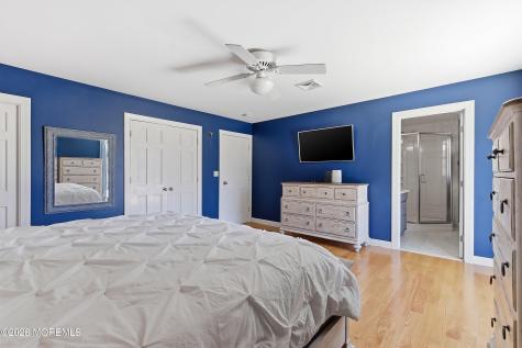 49 Farm Road Middletown NJ 07748
