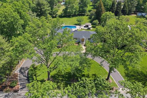 49 Farm Road Middletown NJ 07748