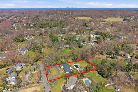 49 Farm Road Middletown NJ 07748