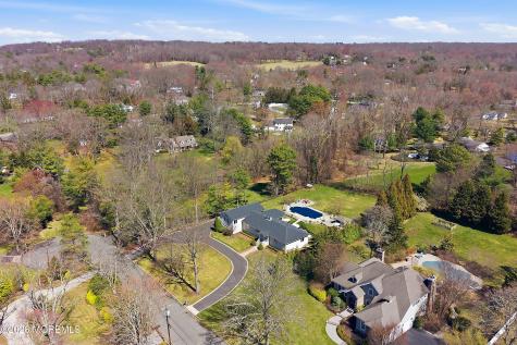 49 Farm Road Middletown NJ 07748