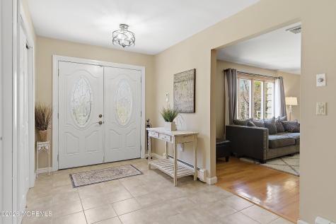 49 Farm Road Middletown NJ 07748