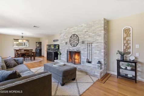 49 Farm Road Middletown NJ 07748
