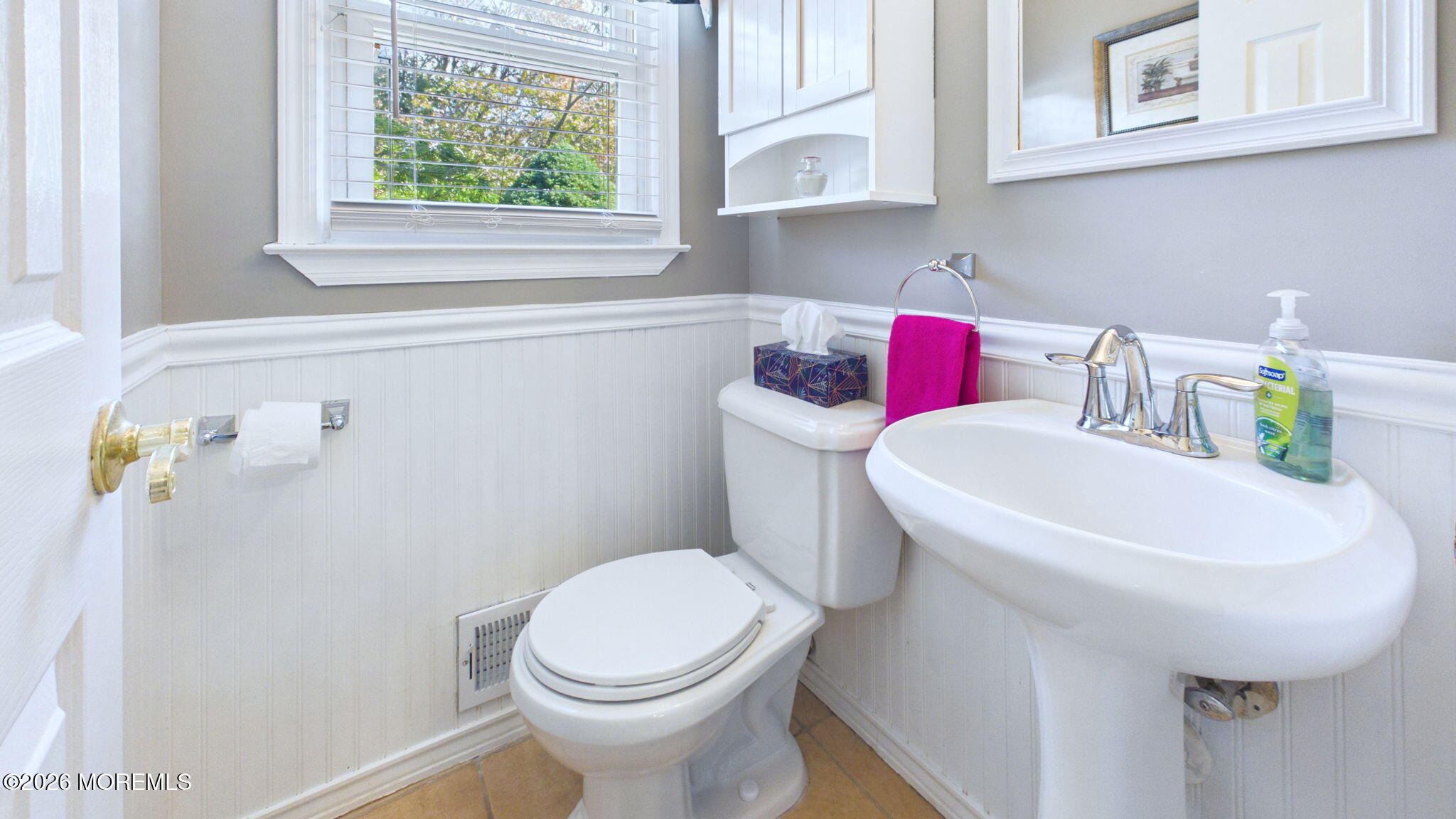 13 Lee Road Manalapan NJ 07726