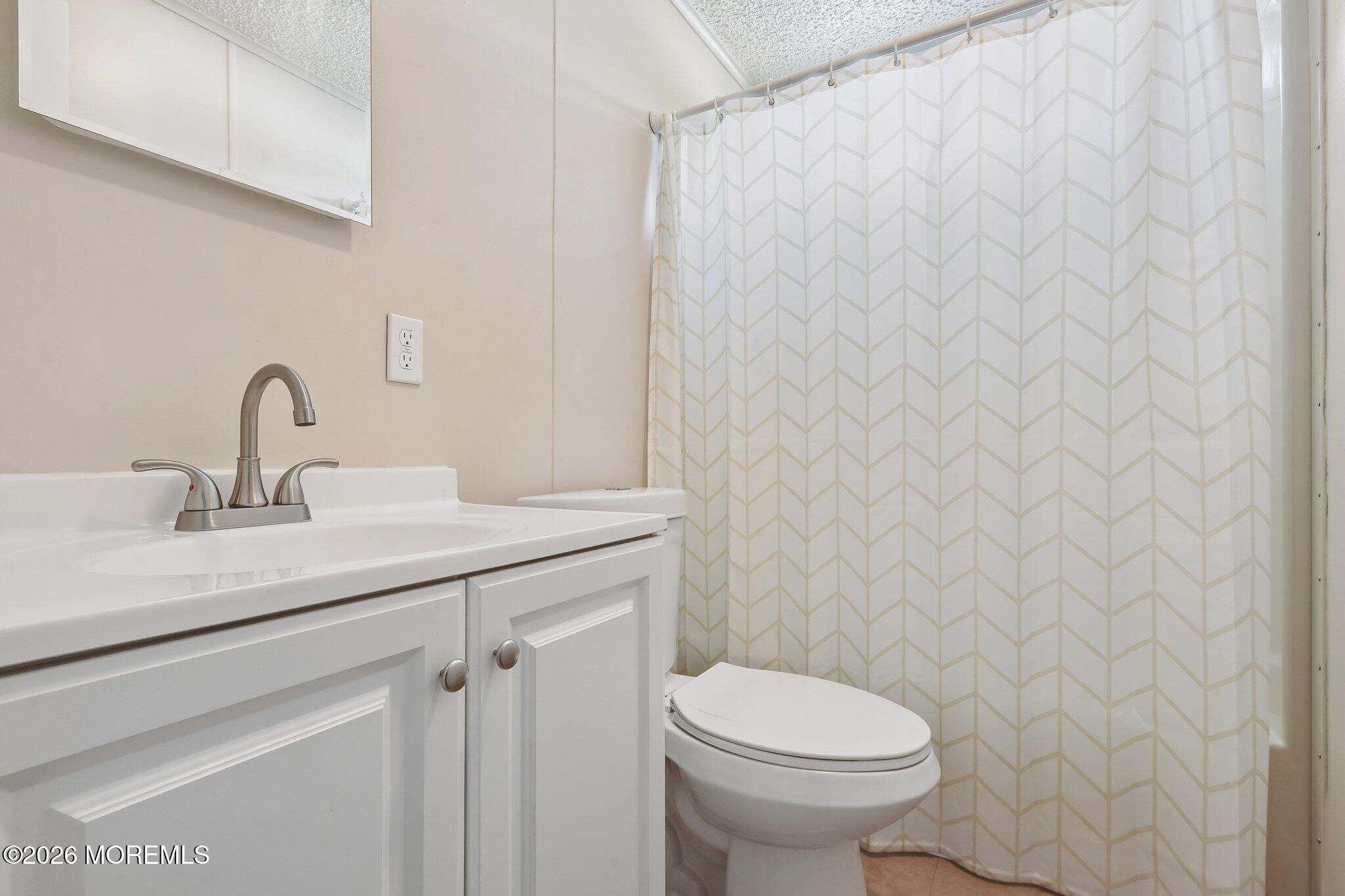 9 Secretariat Street Howell NJ 07731