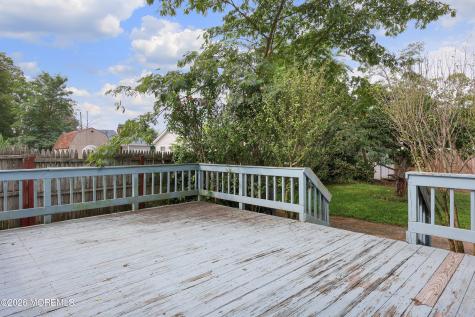 30 Linton Place Keansburg NJ 07734