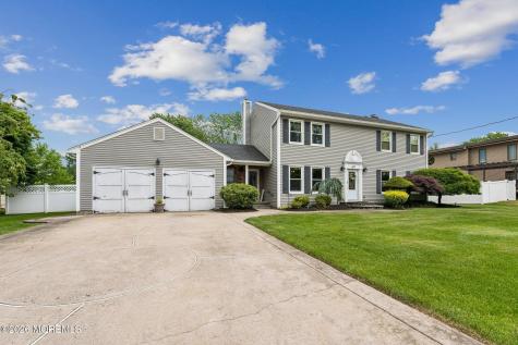 447 Sloping Hill Court Brick NJ 08723