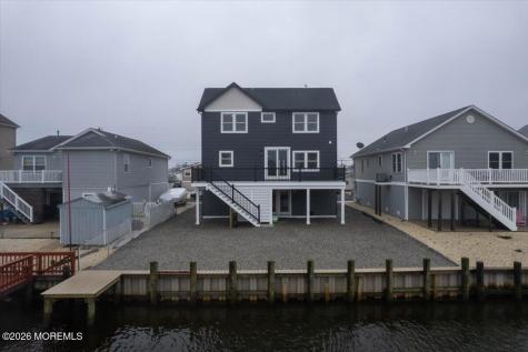 16 W Raritan Drive Little Egg Harbor NJ 08087