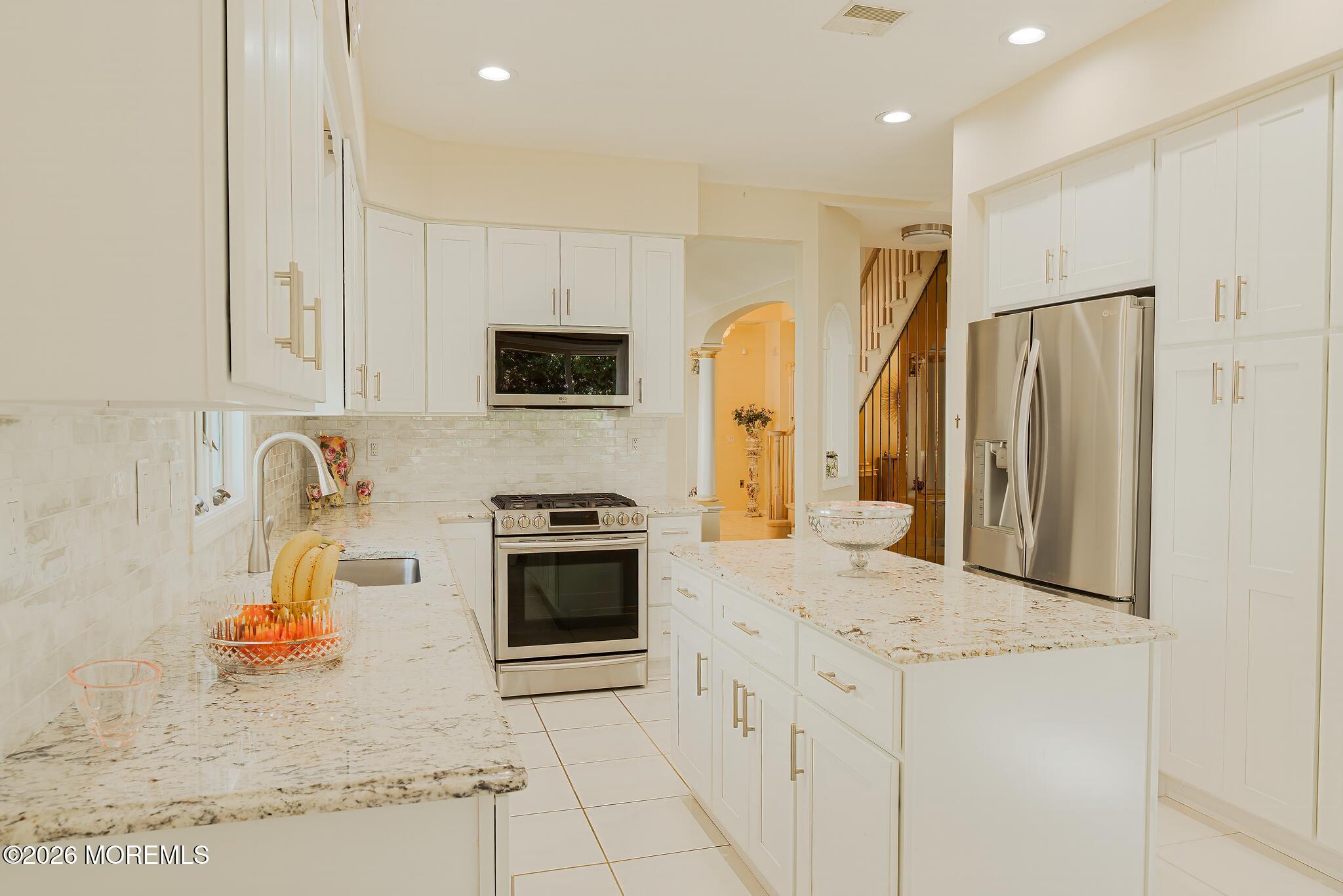 28 Brighton Court Monroe NJ 08831