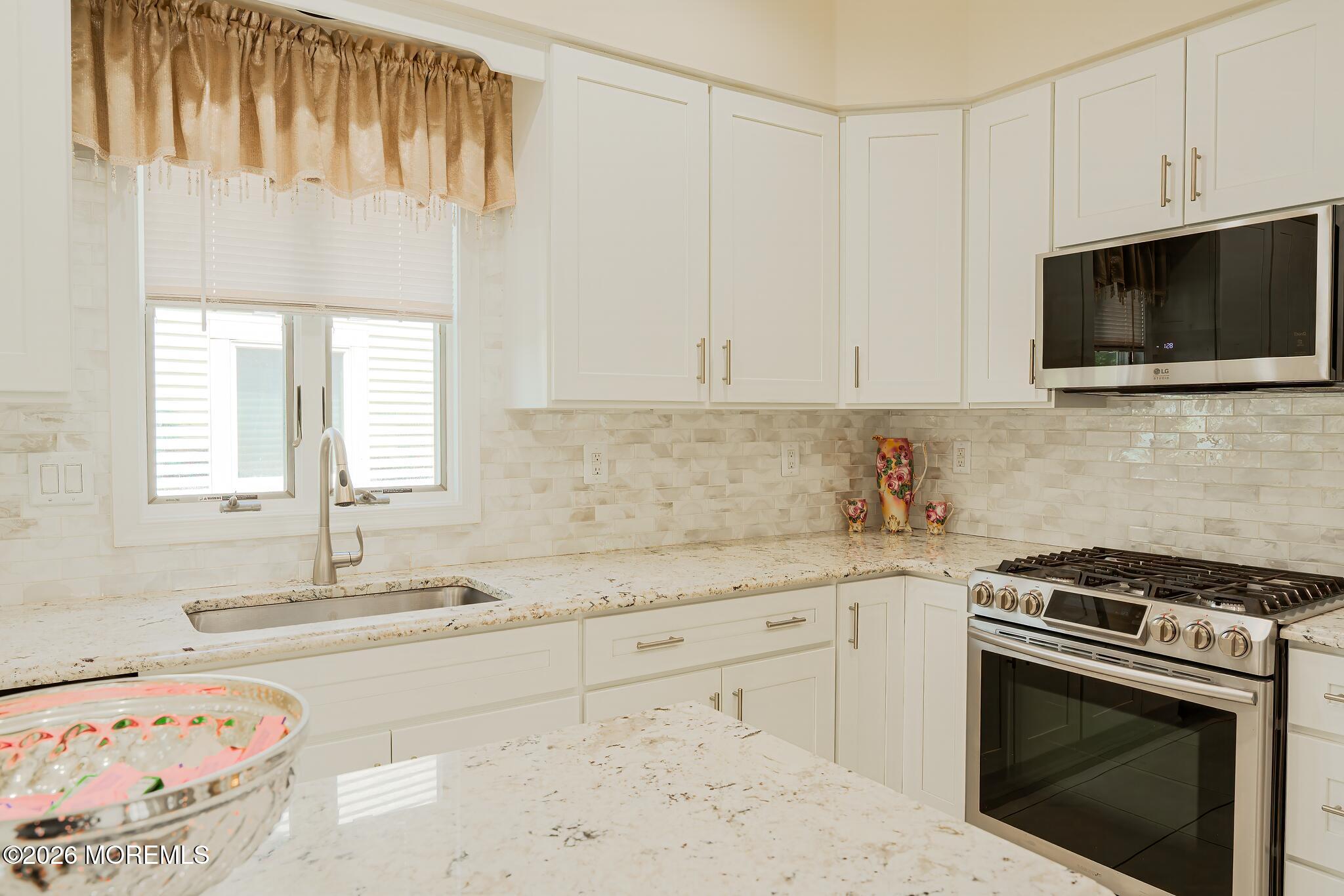 28 Brighton Court Monroe NJ 08831