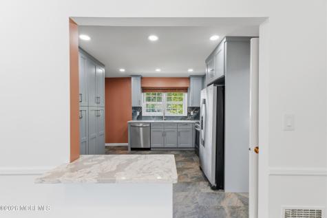 38 Valley Vale Drive Old Bridge NJ 08857