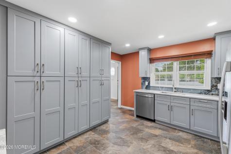 38 Valley Vale Drive Old Bridge NJ 08857