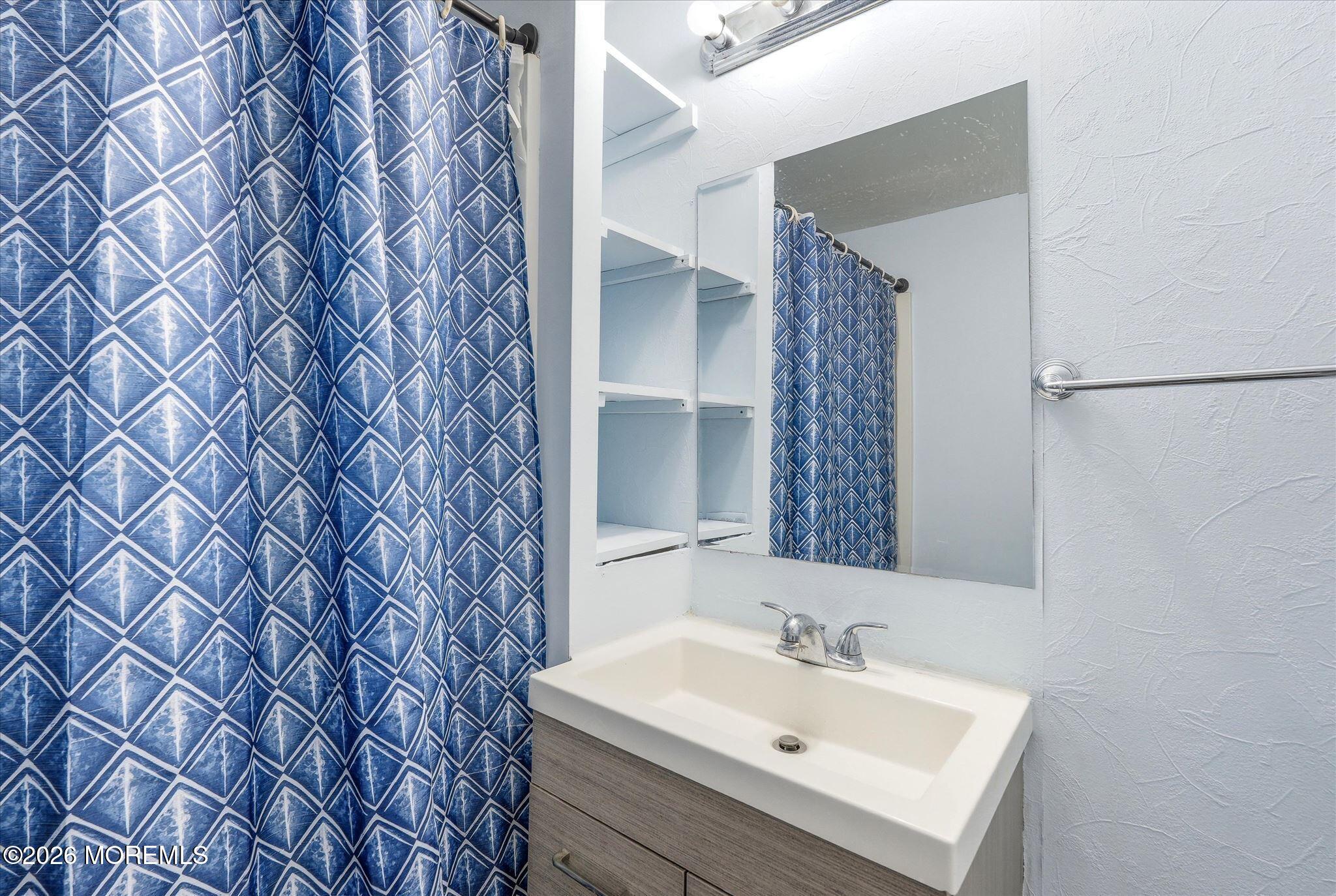 84 Lighthouse Drive Waretown NJ 08758