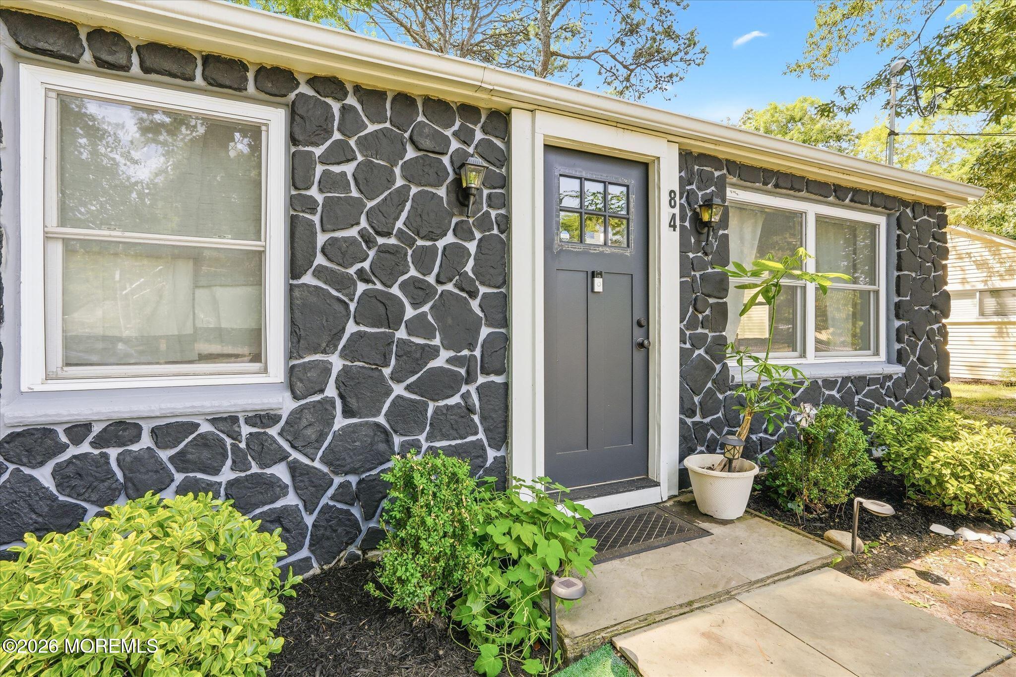 84 Lighthouse Drive Waretown NJ 08758