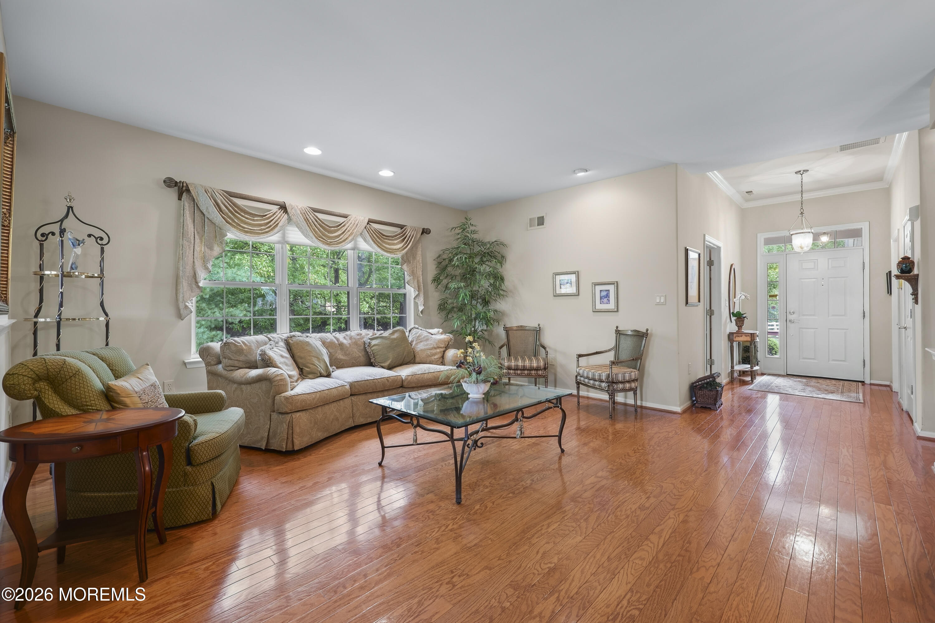 15 Narrowbrook Court Manalapan NJ 07726