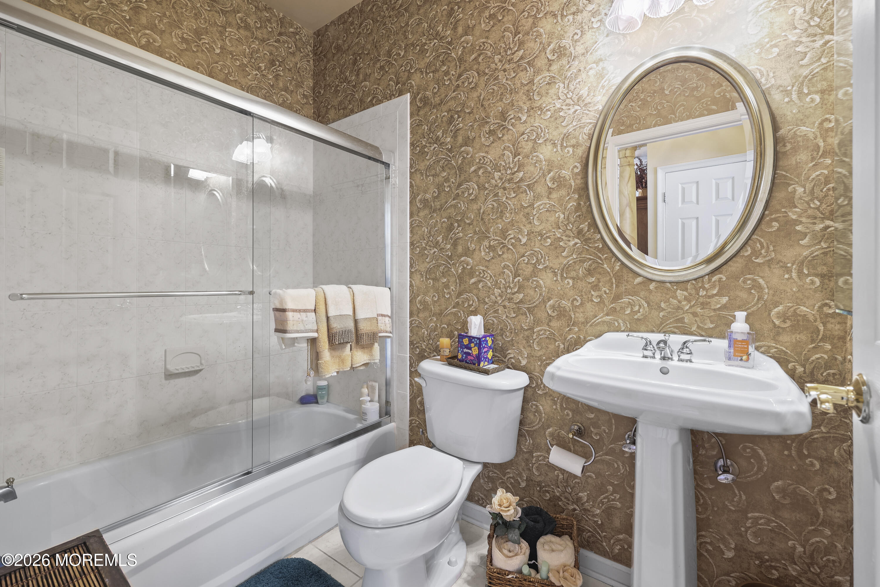 15 Narrowbrook Court Manalapan NJ 07726