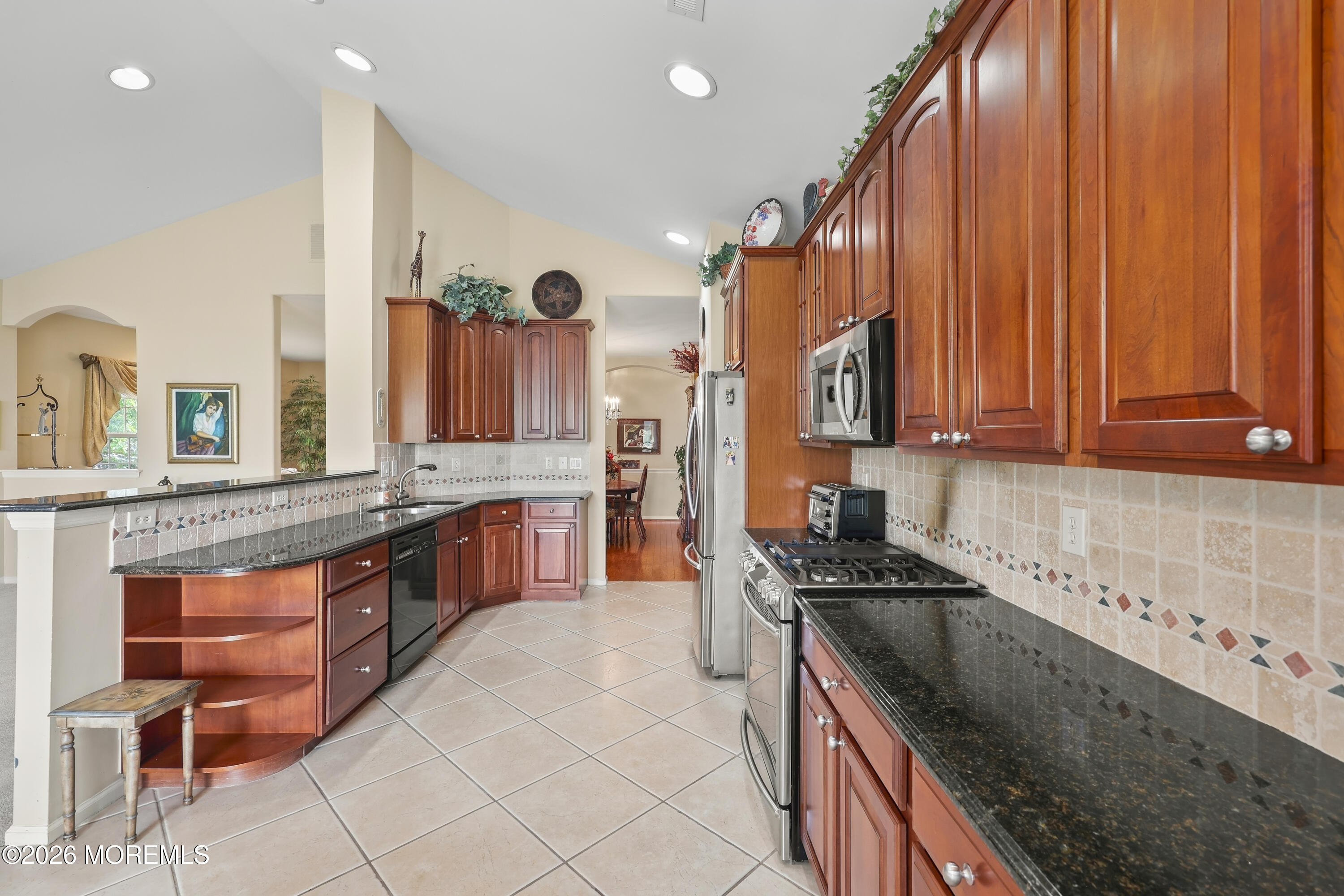 15 Narrowbrook Court Manalapan NJ 07726