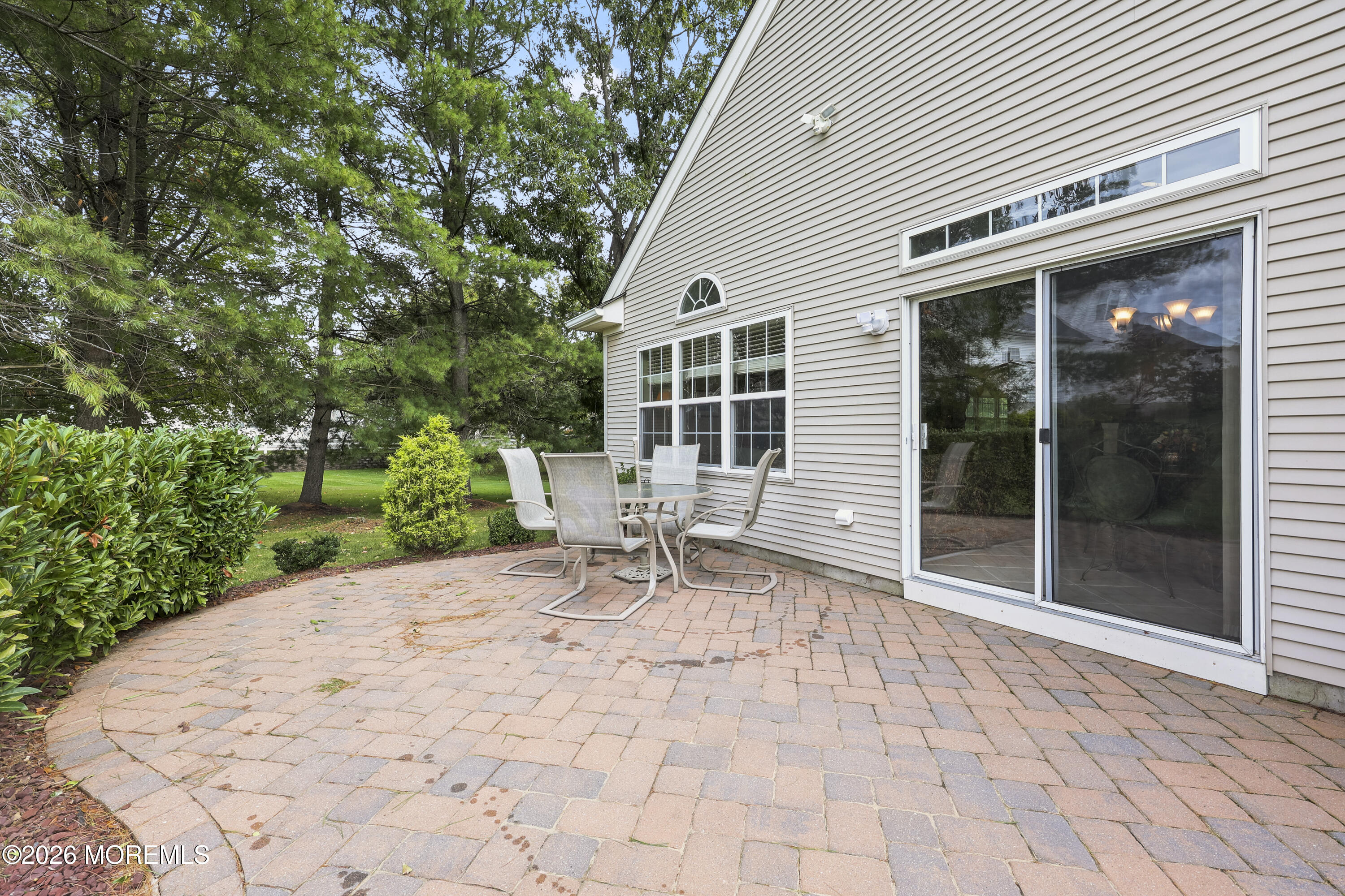 15 Narrowbrook Court Manalapan NJ 07726