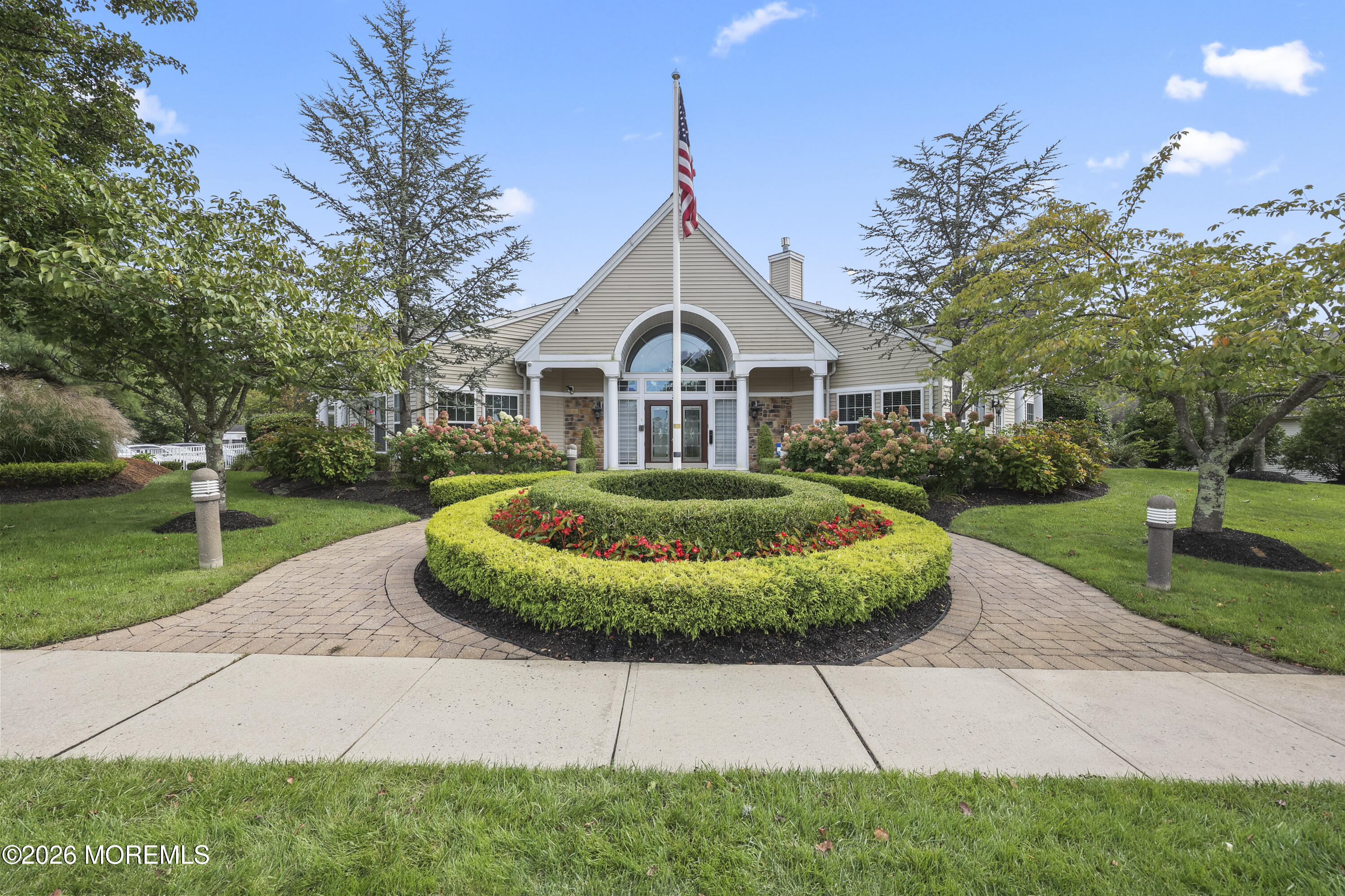 15 Narrowbrook Court Manalapan NJ 07726