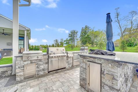 49 Pasture Drive Farmingdale NJ 07727