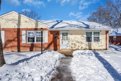 66D Dorchester Drive Lakewood NJ 08701