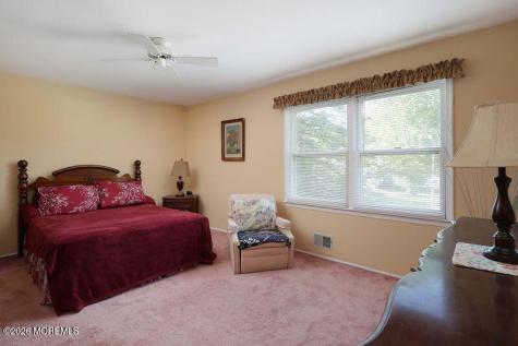 19 Alexandria Drive Manalapan NJ 07726