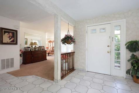 19 Alexandria Drive Manalapan NJ 07726