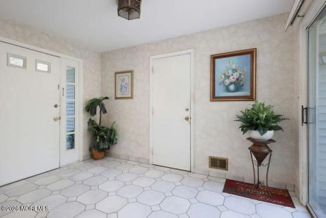 19 Alexandria Drive Manalapan NJ 07726