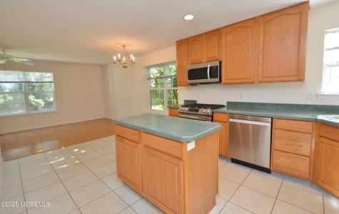 2976 Fieldcrest Lane Toms River NJ 08755