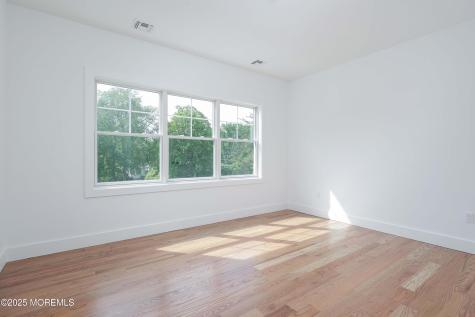 1 Clifford Graves Court Red Bank NJ 07701