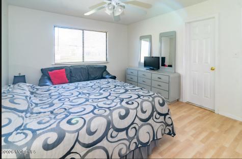 175 Penn Court Matawan NJ 07747