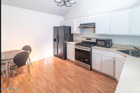 175 Penn Court Matawan NJ 07747