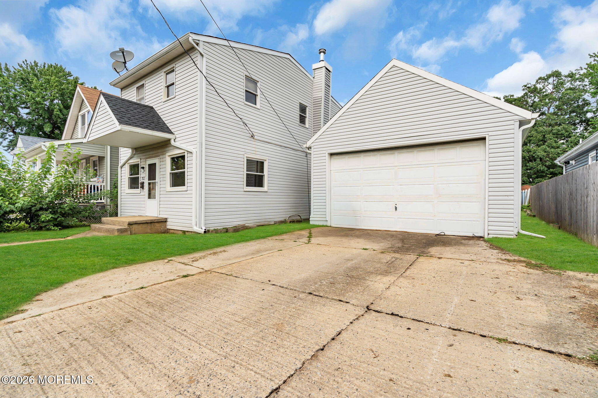 712 Monmouth Parkway North Middletown NJ 07748
